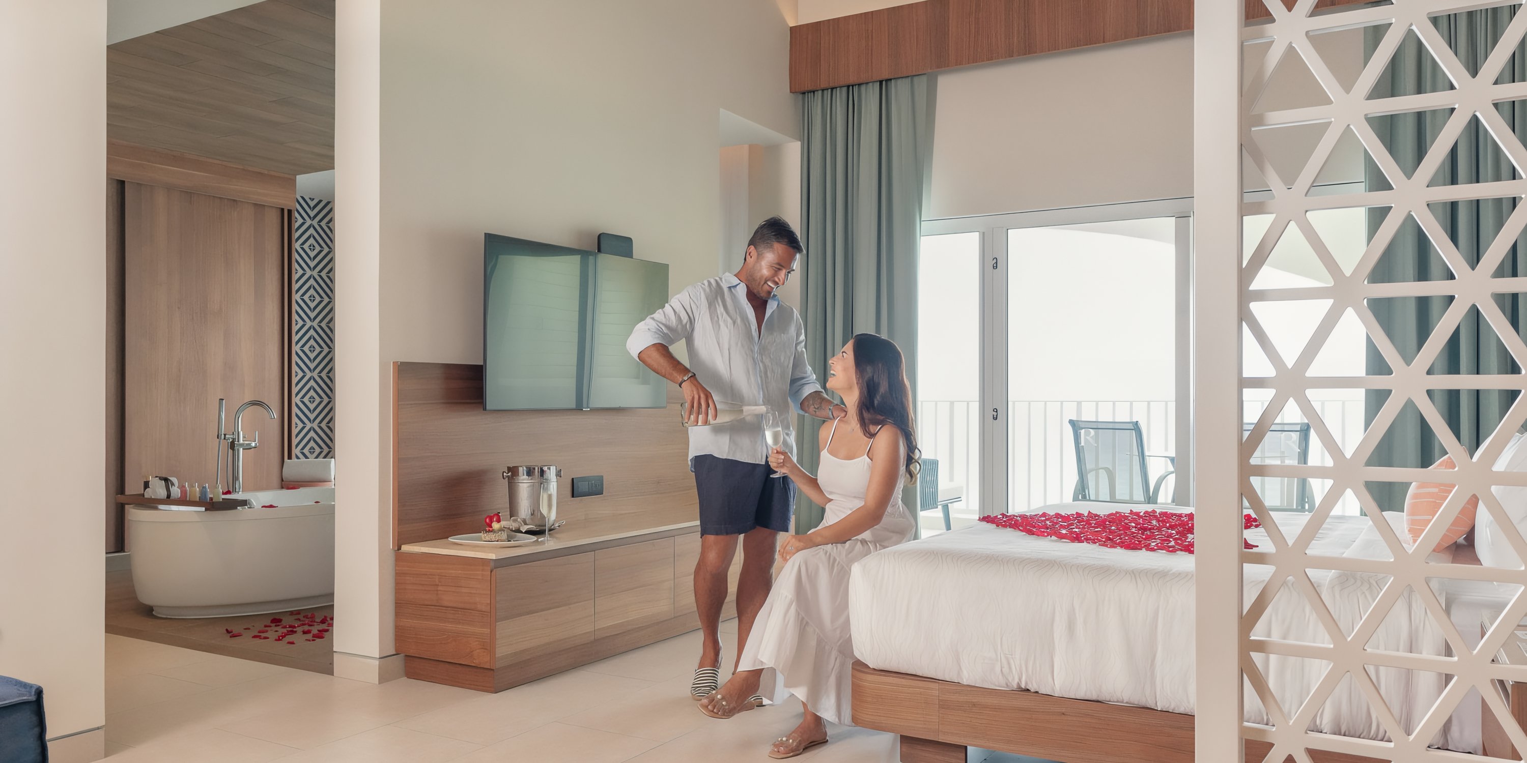 Hilton Cancun Mar Caribe Romantic Suite